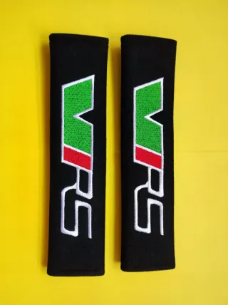ALMOHADILLAS CUBRE-CINTURONES SKODA V RS