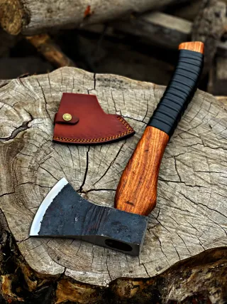 Hacha Bushcraft Acero Carbono Artesanal