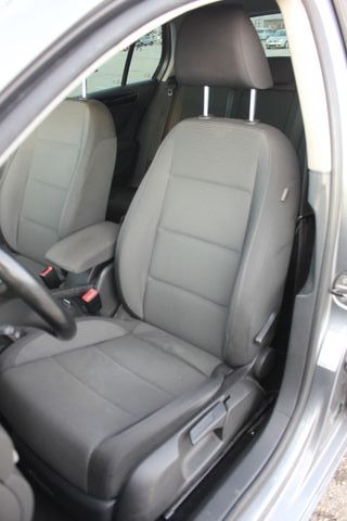 Volkswagen Golf 1.6 TDI 105 CV Bluemotion DSG