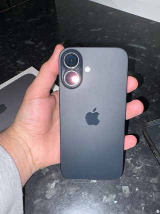 iPhone 16 Negro