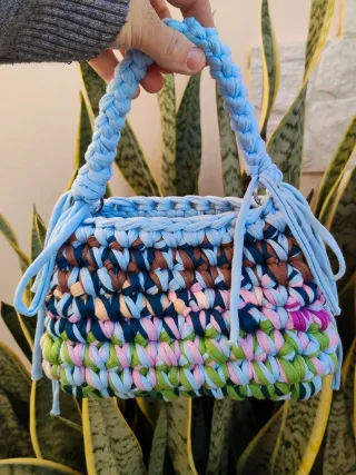 Borsetta fettuccia ad uncinetto