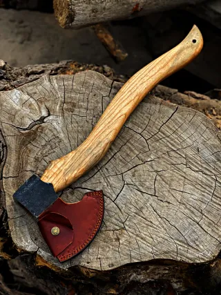 Hacha Bushcraft Acero Carbono Artesanal