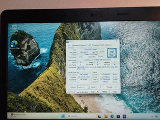 ThinkPad E470 i7 16GB 256GB SSD Nvidia 940MX FHD