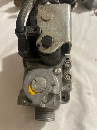 Válvula Gas Caldera Junkers ceraclass midi zw24