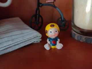 Bebé pelón. Reservado a Rogelio.