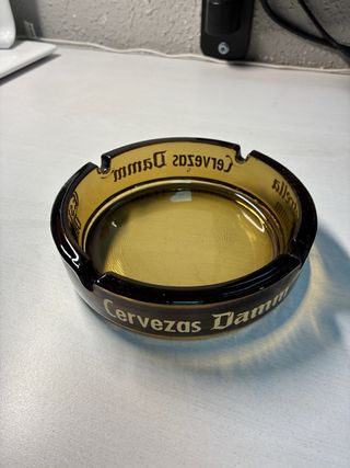 Cenicero Estrella Damm