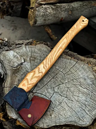 Hacha Bushcraft Acero Carbono Artesanal