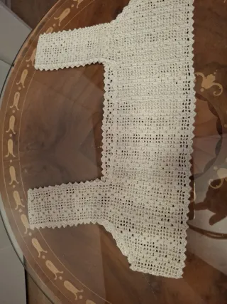 Camisón antiguo de algodón con encaje