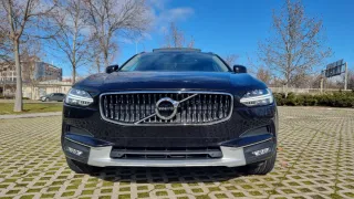 Volvo V90 Cross Country D4 Pro AWD Auto 2021 FULL