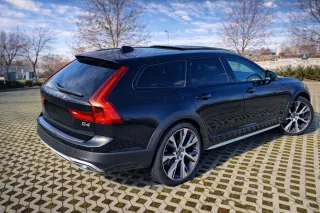 Volvo V90 XENIUM PRO TECHO,LANTAS 21",PIEL