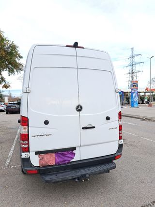 Mercedes-Benz Sprinter 2013