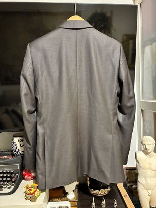 Chaqueta americana talla 46. Apenas usada.