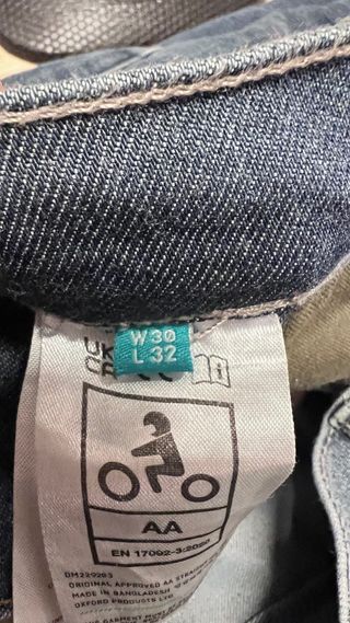 Pantalón kevlar con protecciones para moto