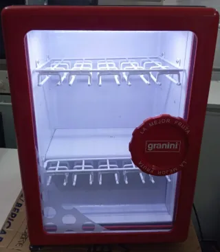 Nevera Expositora Granini Roja por 150€!