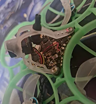 Dron FPV AIR75 Analógico (Reparar)