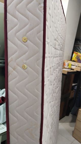 COLCHÓN ORTOPÉDICO ANATÓMICO 150x190 SEGUNDAMANO