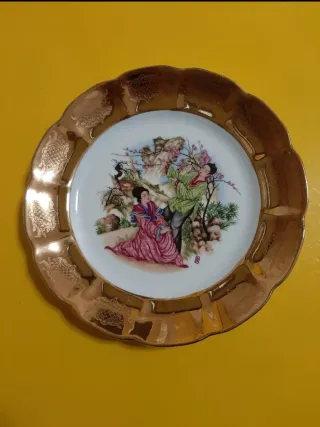 2 Piatti Antichi Decorativi