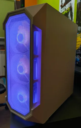 PC Gaming Ryzen 7 5800X RTX 5070 12gb.