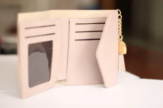 Cartera mujer con corazón y borla