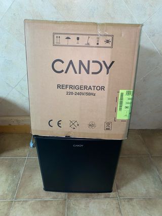 Mini Frigorífico Candy 43L Negro