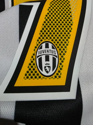 Camiseta Juventus Retro 2005 2006 Ibrahimovic XXL