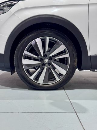 Peugeot 5008 1.5 BlueHDi 96kW (130CV) S&S Allure EAT8