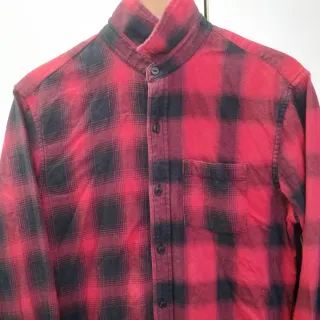 Camisa cuadros roja y negra hombre