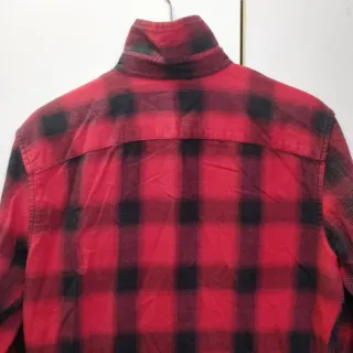 Camisa cuadros roja y negra hombre