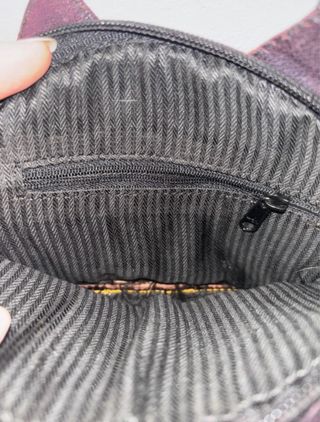 Borsetta nera a forma di gatto