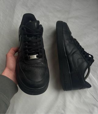Nike Air Force 1 Talla 42.5 Negras