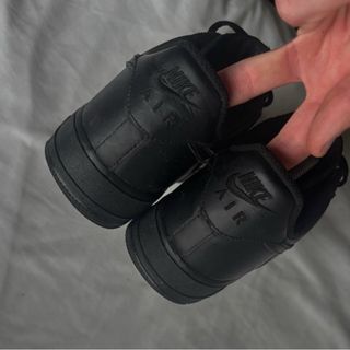 Nike Air Force 1 Talla 42.5 Negras