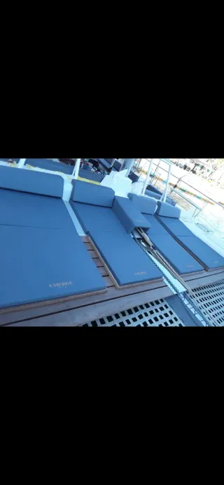 Tapiceria,toldos y moquetas