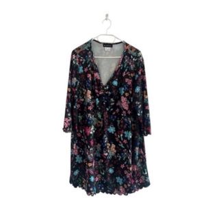 Talla 5XL / 7XL. Vestido estampado M. COLLECTION