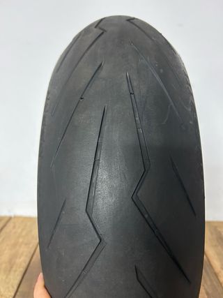 Neumático Pirelli Diablo Rosso 3 180/55 ZR17