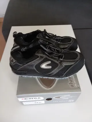 Calzado de seguridad Cofra negro/gris