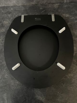 Tapa WC Wenko Negro Opaco