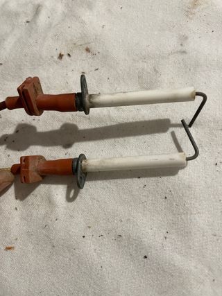 Transformador y Electrodos Caldera