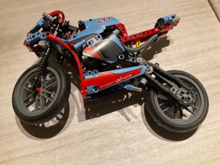 LEGO Technic: Riding Cycle: Street Motorcycle