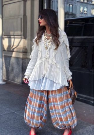 Blusa Zara volantes y encaje T/XL