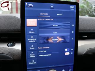 Ford Mustang Mach-E Batería 98.8Kwh 216 kW (294 CV)