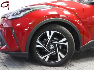 Toyota C-HR 1.8 125H Advance 90 kW (122 CV)