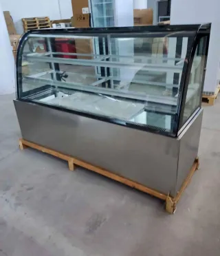 Vitrina refrigerada de pastelería 632575742