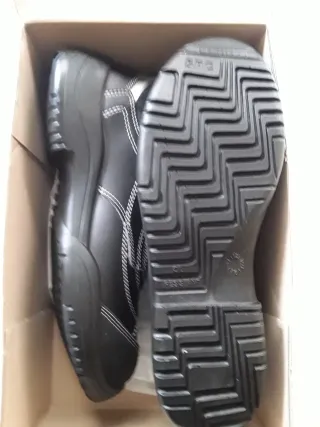 Zapatos de seguridad negros
