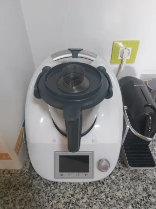 Thermomix TM5 Vorwerk con accesorios