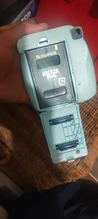 Cámara Fujifilm Instax Mini 9 Azul Claro