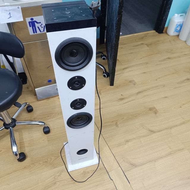 Energy Sistem altavoz de columna