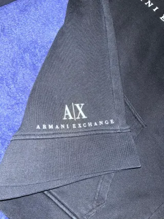 Felpa Armani Exchange Nera con Cappuccio
