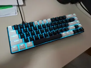 Teclado Mecánico Hysj Negro y Blanco