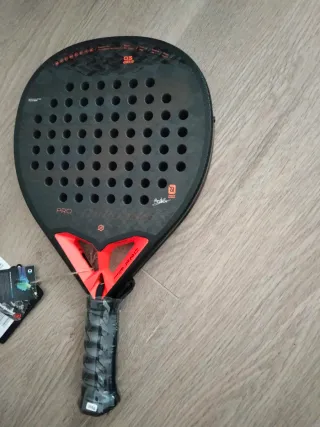 Pala de pádel Bullpadel Pro