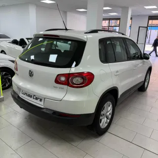 Volkswagen Tiguan Sport 4x4